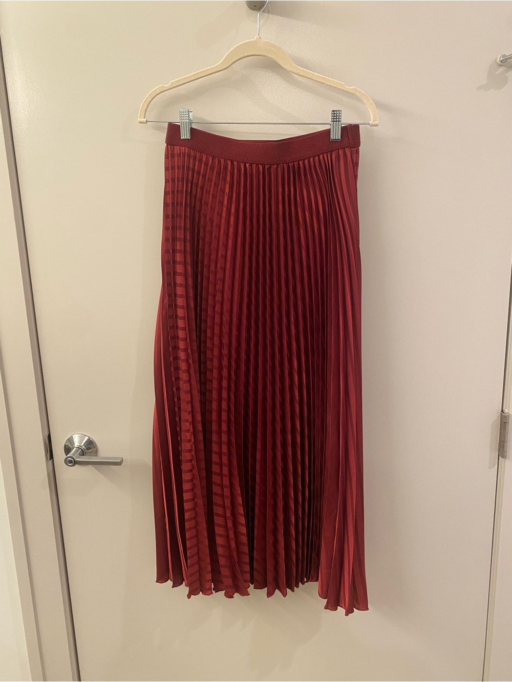 Pleated Midi Skirt in Deep Red